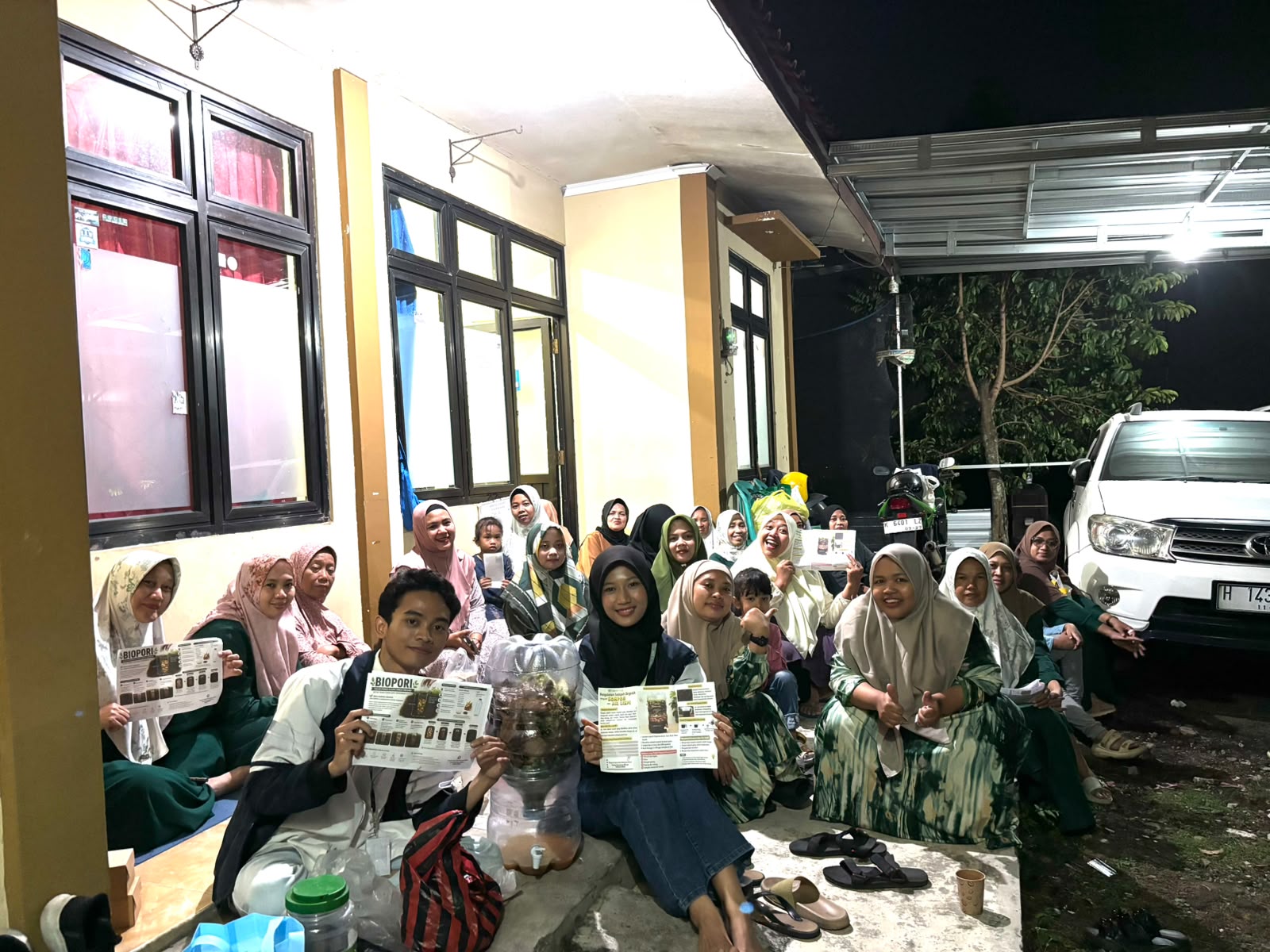 Pelaksanaan Program Kerja Sosial Kemasyarakatan RT 9