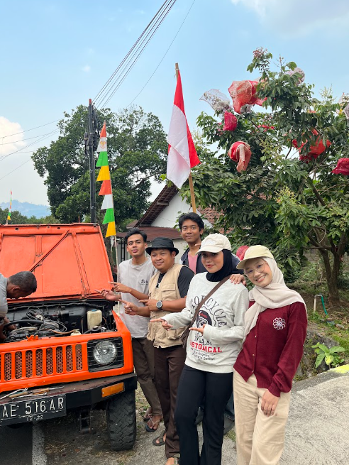 Wisata Jeep & Serah Terima Proker Sosmas