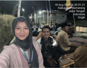 Membantu persiapan lomba anak-anak di karang taruna Rt 07/Rw 01 Desa Gogik dan  Malam tirakatan dan lomba orang dewasa Rt 07/Rw 01 Desa Gogi