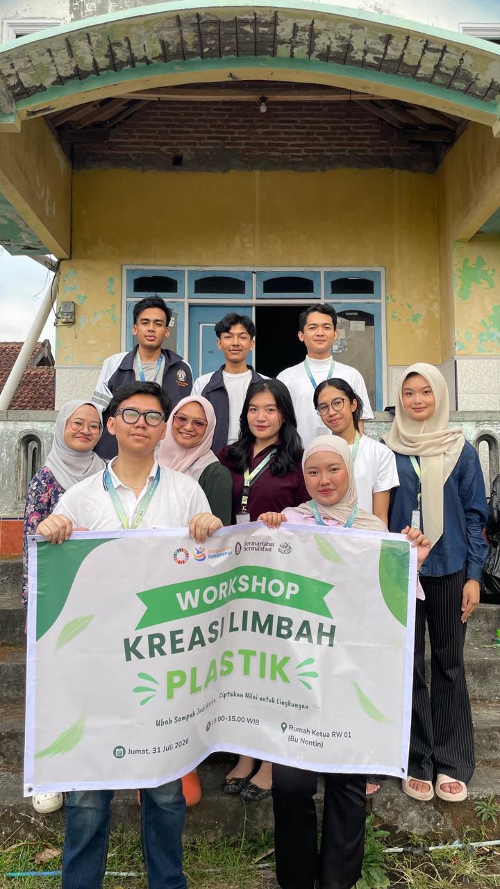 Absensi Ke balai Desa, Workshop, dan Briefing