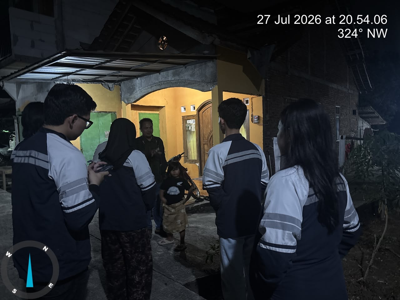 Pendampingan les di Sanggar Pintar, Sowan ke RT 06 untuk bank sampah