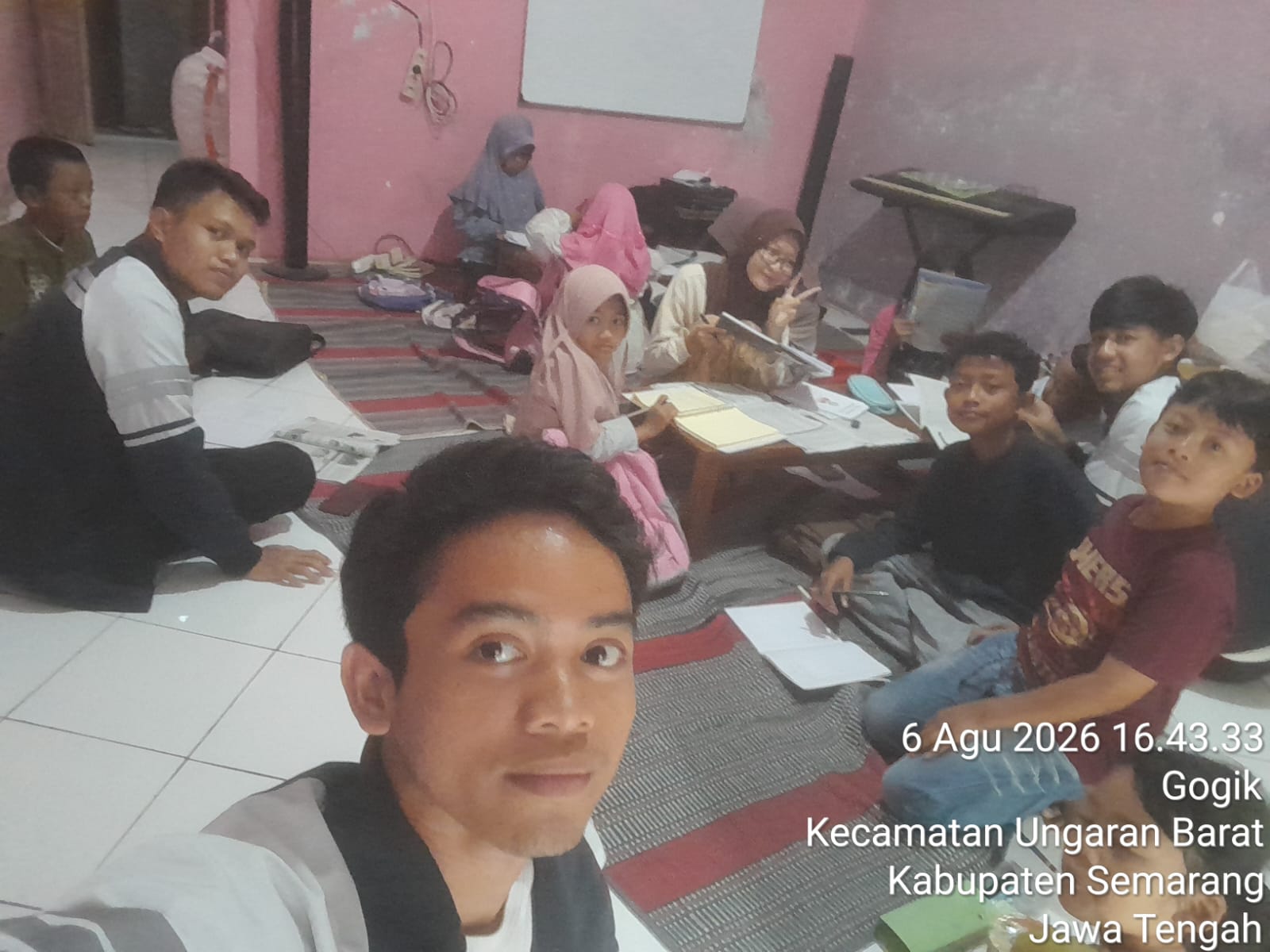 Pendataan UMKM RT 2 & Les Sanggar Pintar