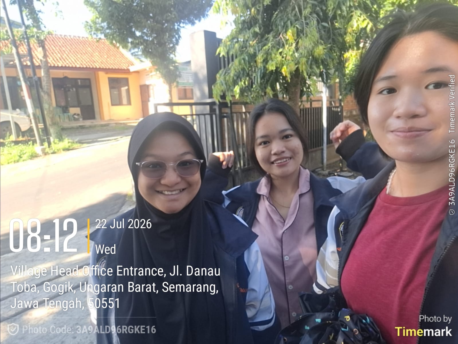 Rapat koordinasi terkait program kerja multidiplin.
