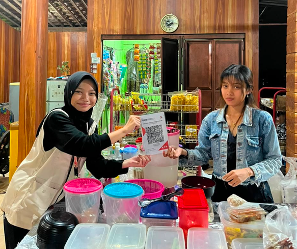 Sinergi Pelayanan Administrasi Kewilayahan dan Akselerasi Digitalisasi Usaha UMKM Jenang