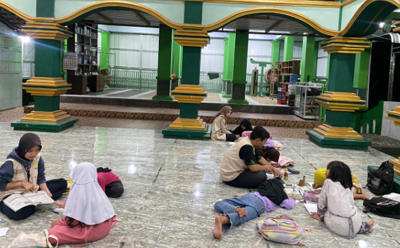 Pelayanan Kecamatan, Pendampingan Legalitas UMKM, Tinjauan Peta Potensi Desa, dan Bimbingan Belajar Edukatif