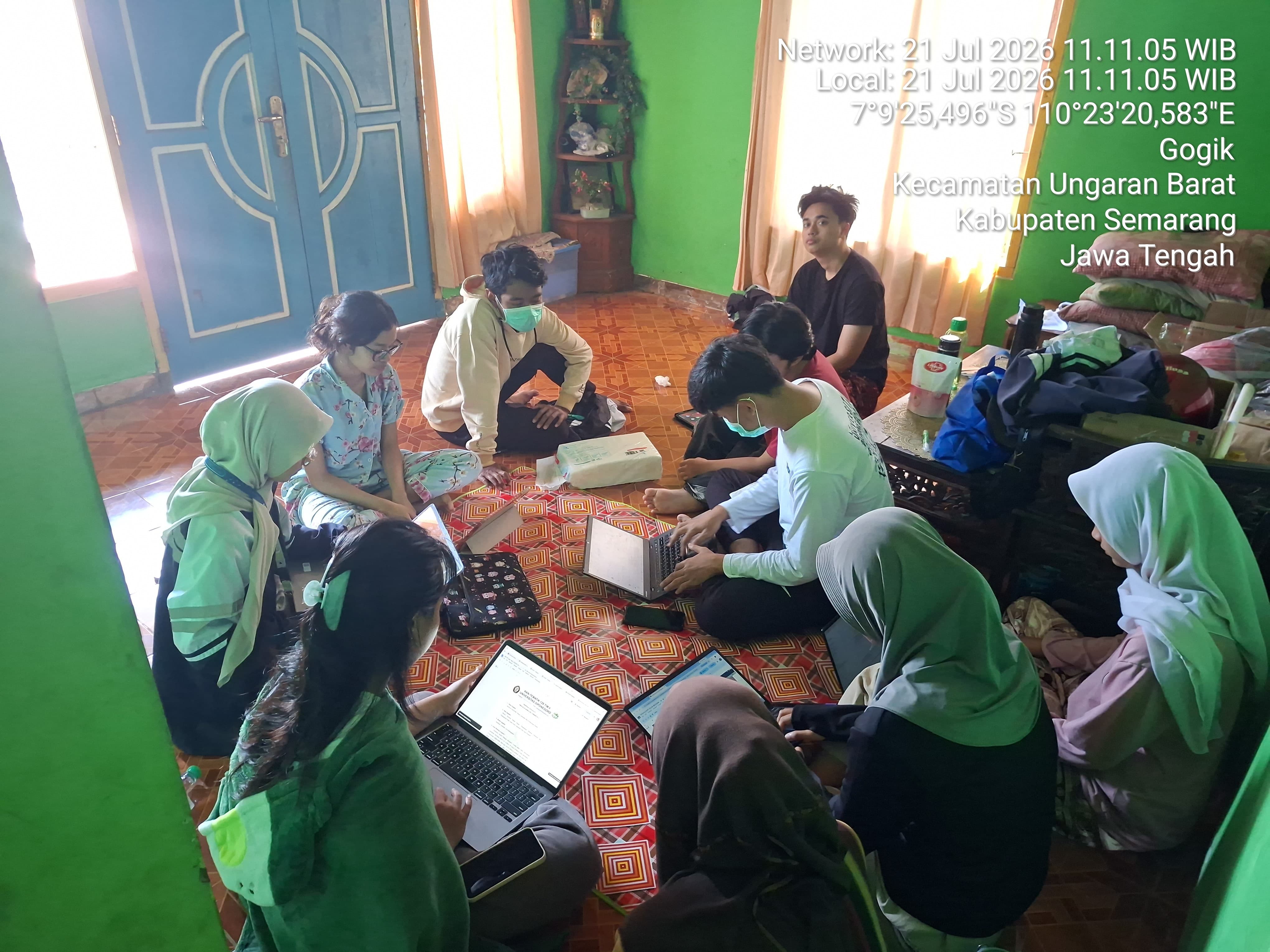 Absensi Pagi, Diskusi Perombakan Program Kerja Multidisiplin I, II, dan III, serta Diskusi Program Kerja Sosial Kemasyarakatan