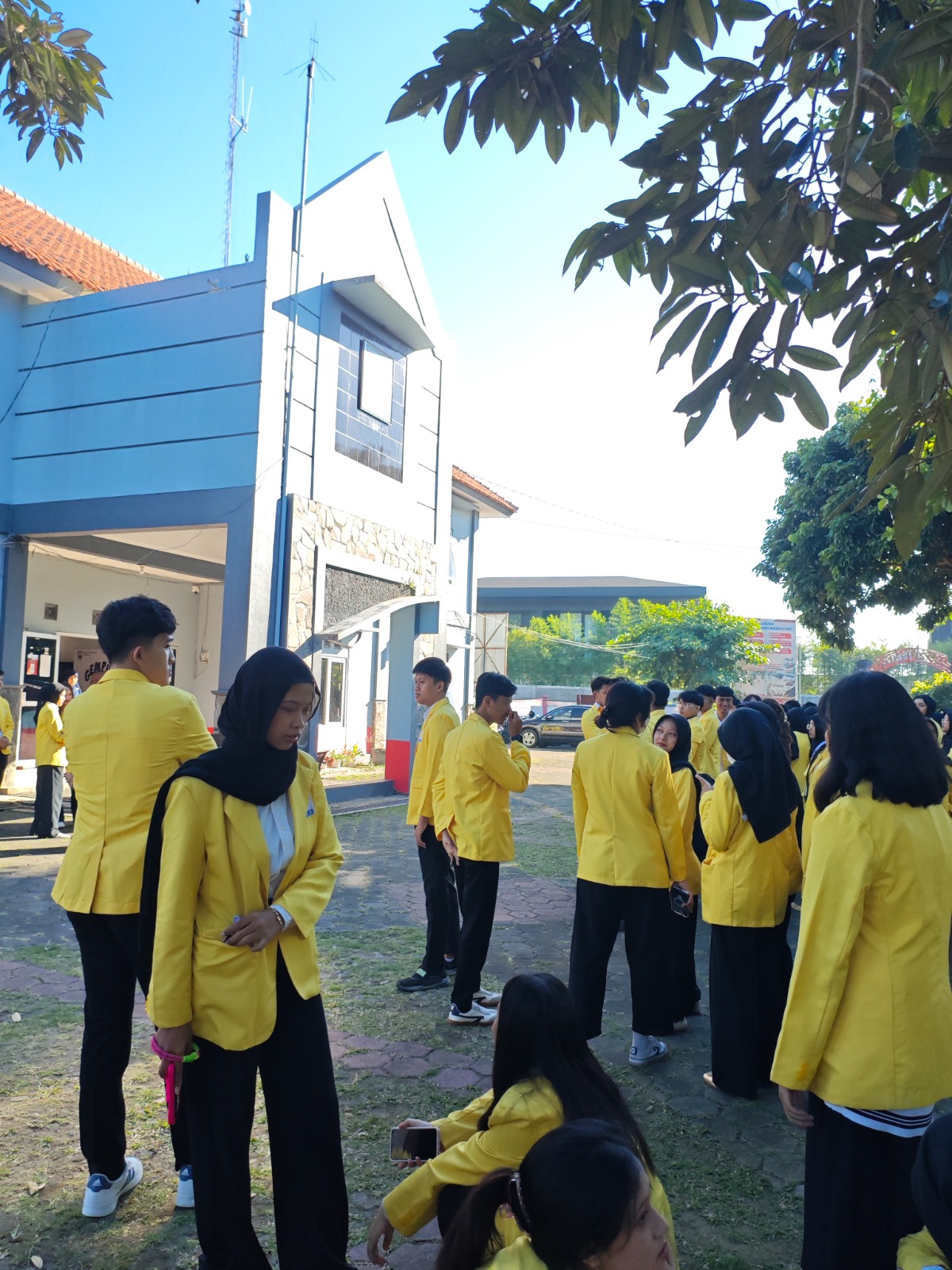 Upacara Pelepasan Giat Unnes 16 di Kantor Kecamatan Ungaran Barat