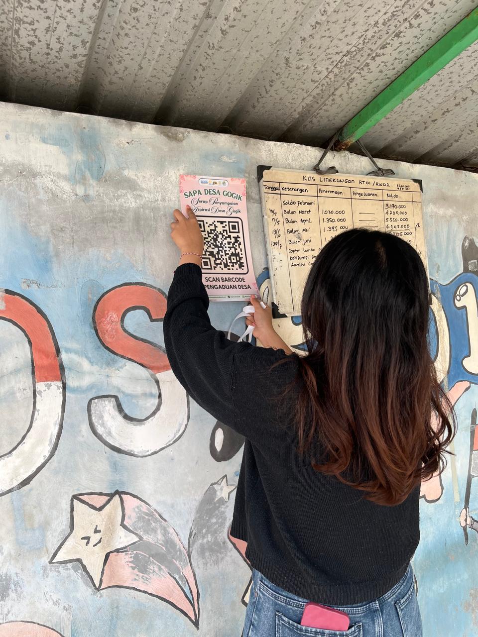 Penyerahan Peta Potensi Desa, Pelayanan Administrasi, Pelaksanaan Sapa Desa, dan Dokumentasi UMKM
