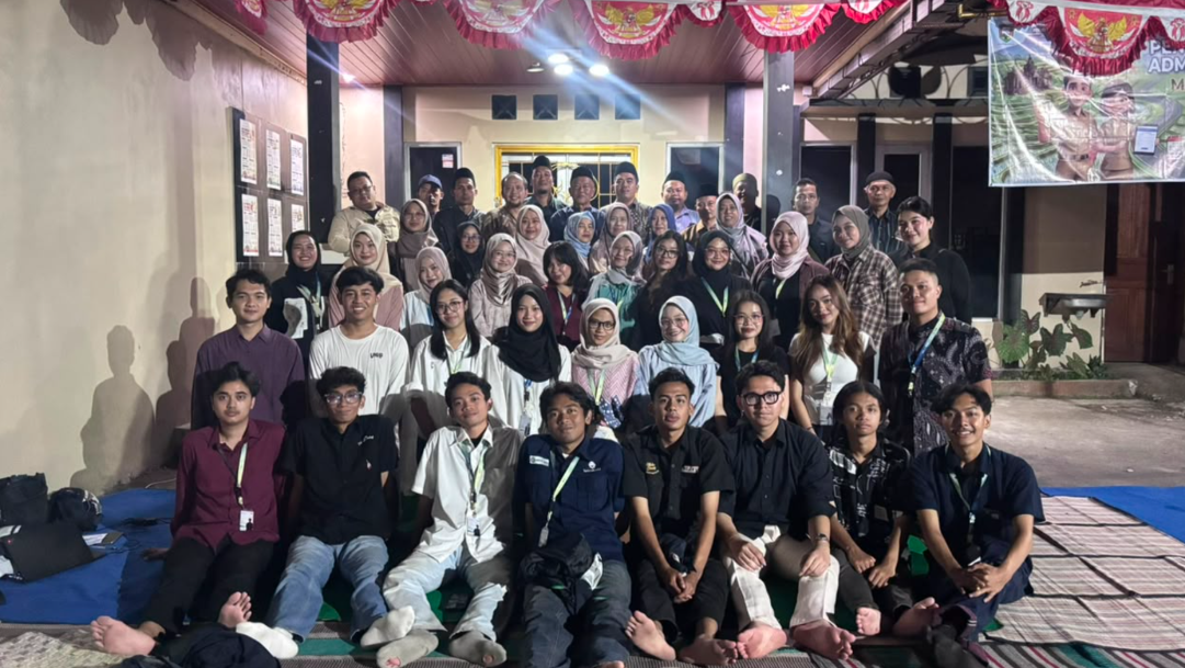 Perpisahan dengan Perangkat Desa