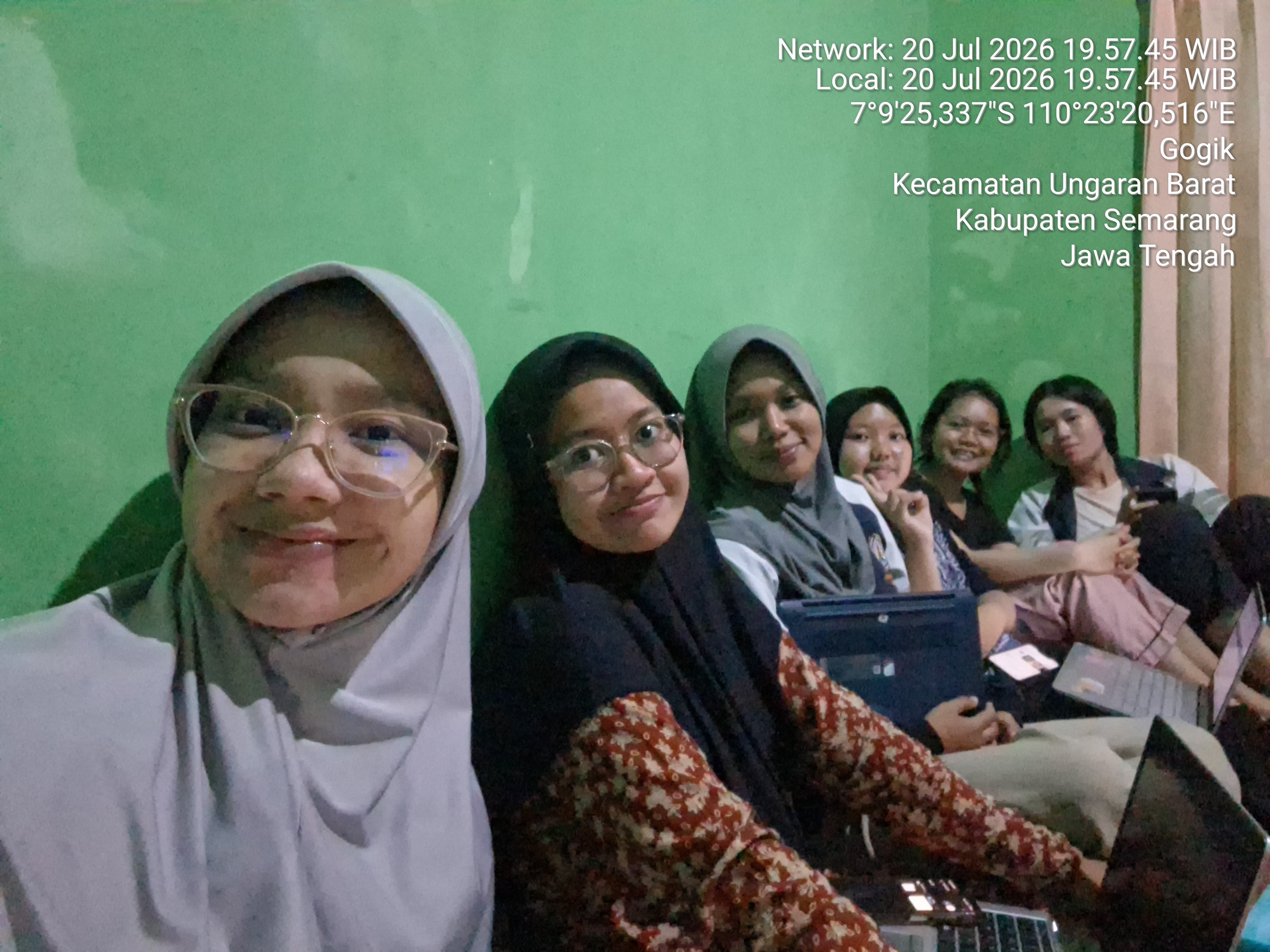 Kegiatan PKK RT 04, Diskusi Program Kerja Multidisiplin 2, Diskusi terkait program kerja dengan UMKM Opak Ketan