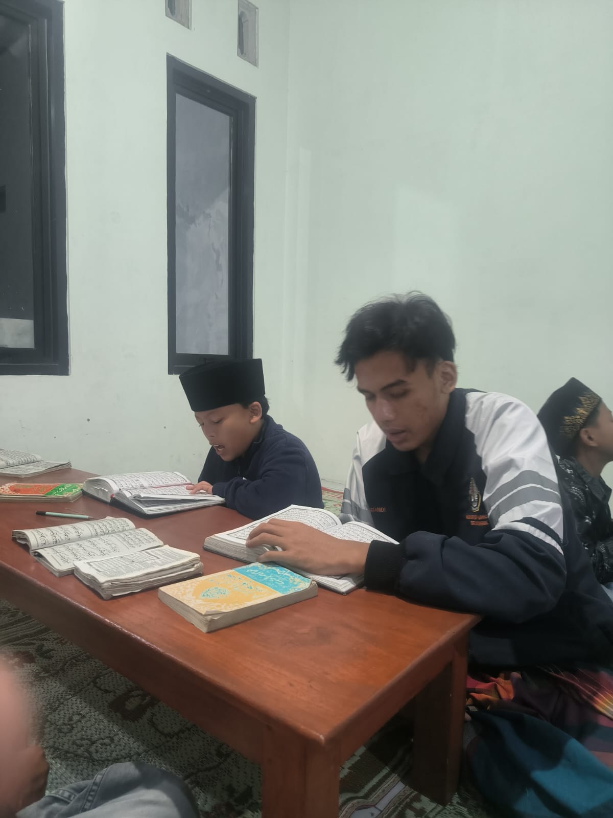 Absensi ke balai desa dan  Pengajaran TPQ