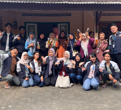 Persiapan dan Pelaksanaan Workshop Pembuatan Pestisida Nabati, serta Rapat Koordinasi Tim KKN