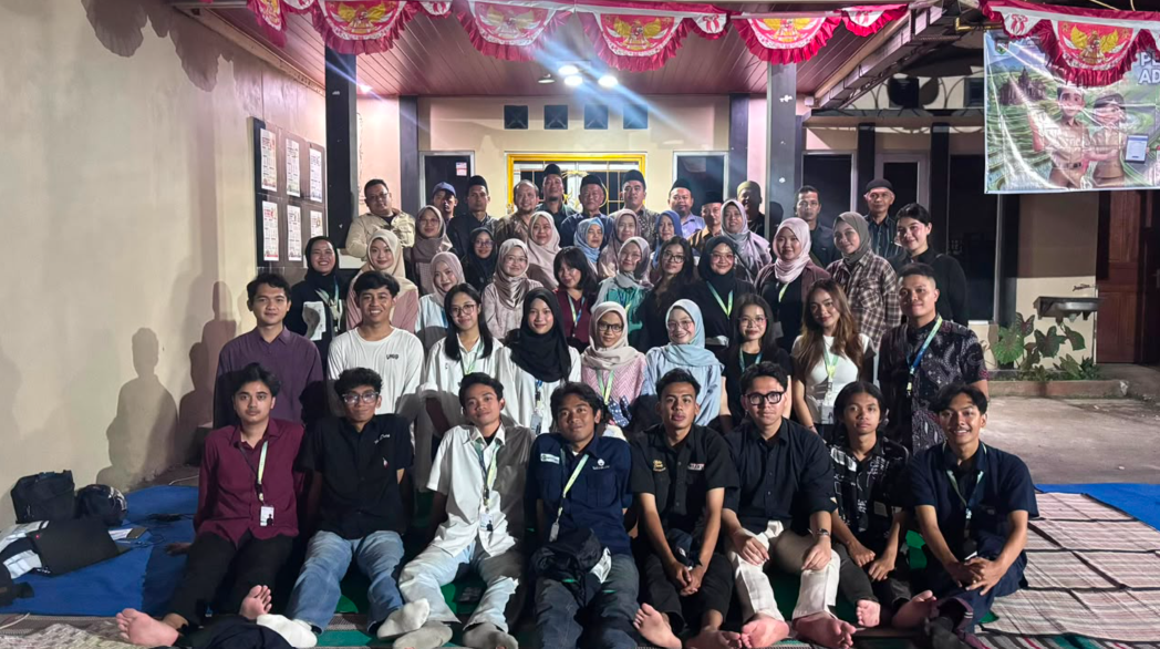 Presentasi Progres Program Kerja Kepada Masyarakat Desa Gogik