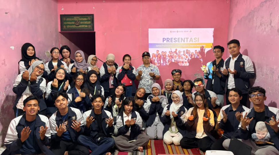Serah Terima Instalasi Akuaponik Kepada RT 10/RW 01, Pengerjaan Administrasi, Pemaparan Program serta Kunjungan DPL